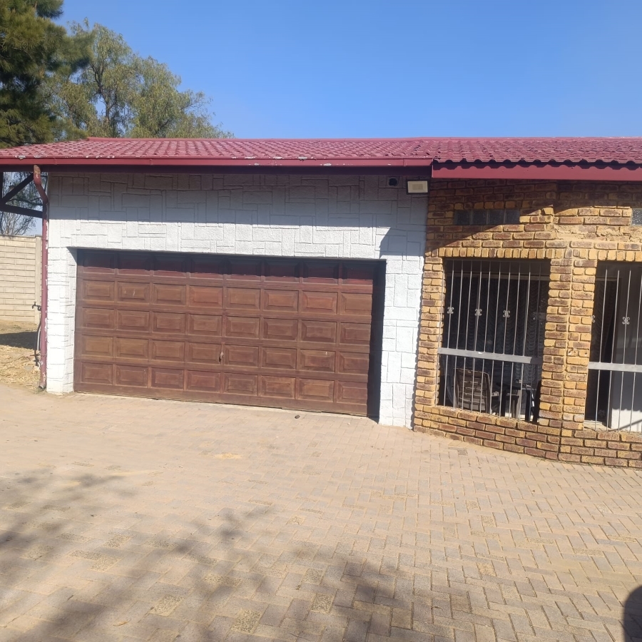 4 Bedroom Property for Sale in Sasolburg Ext 11 Free State